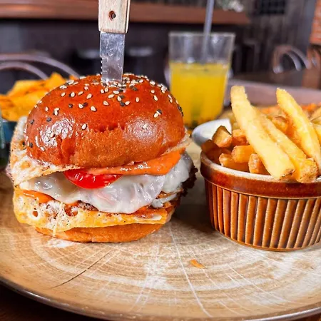 Chicago מלון חומוטוב